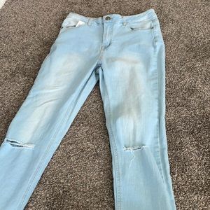 FashionNova jeans size S. Worn 2 times.